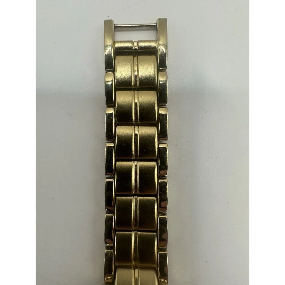 Anne Klein it has
